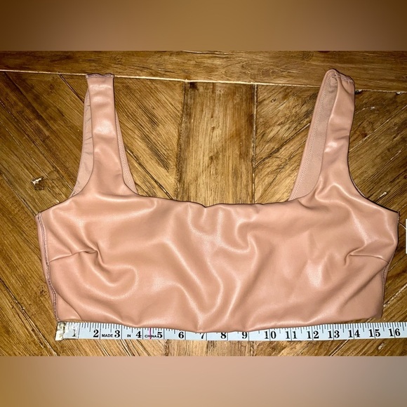 Skims Faux Leather Bralette / top - 2x - NWT - Picture 5 of 11